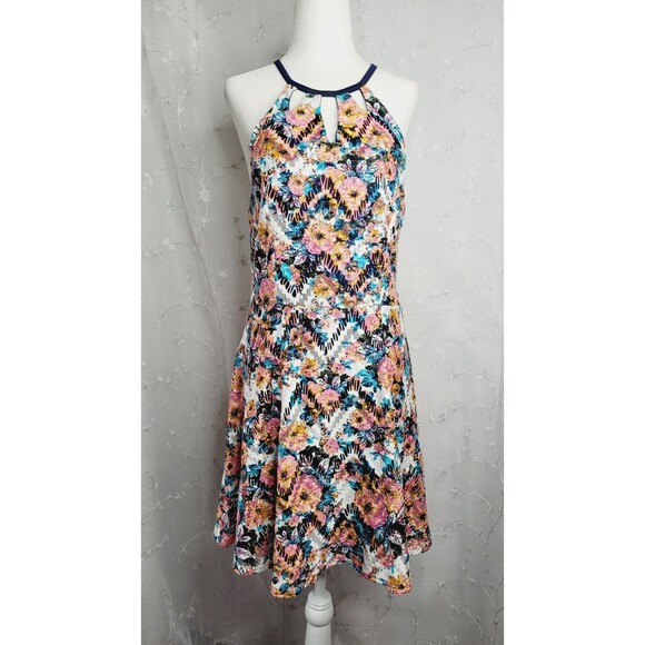 LOVE FIRE Dress Fit & Flare Keyhole Halter Neck Floral Cut-out Lace Junior Large - Picture 1 of 7